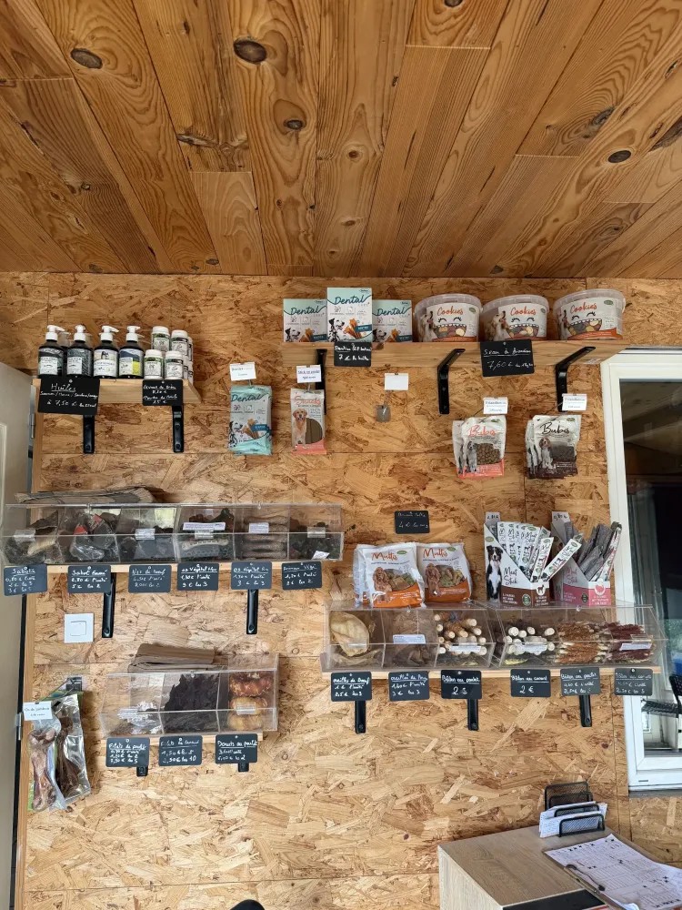 vente d'accessoires pour animaux (1)